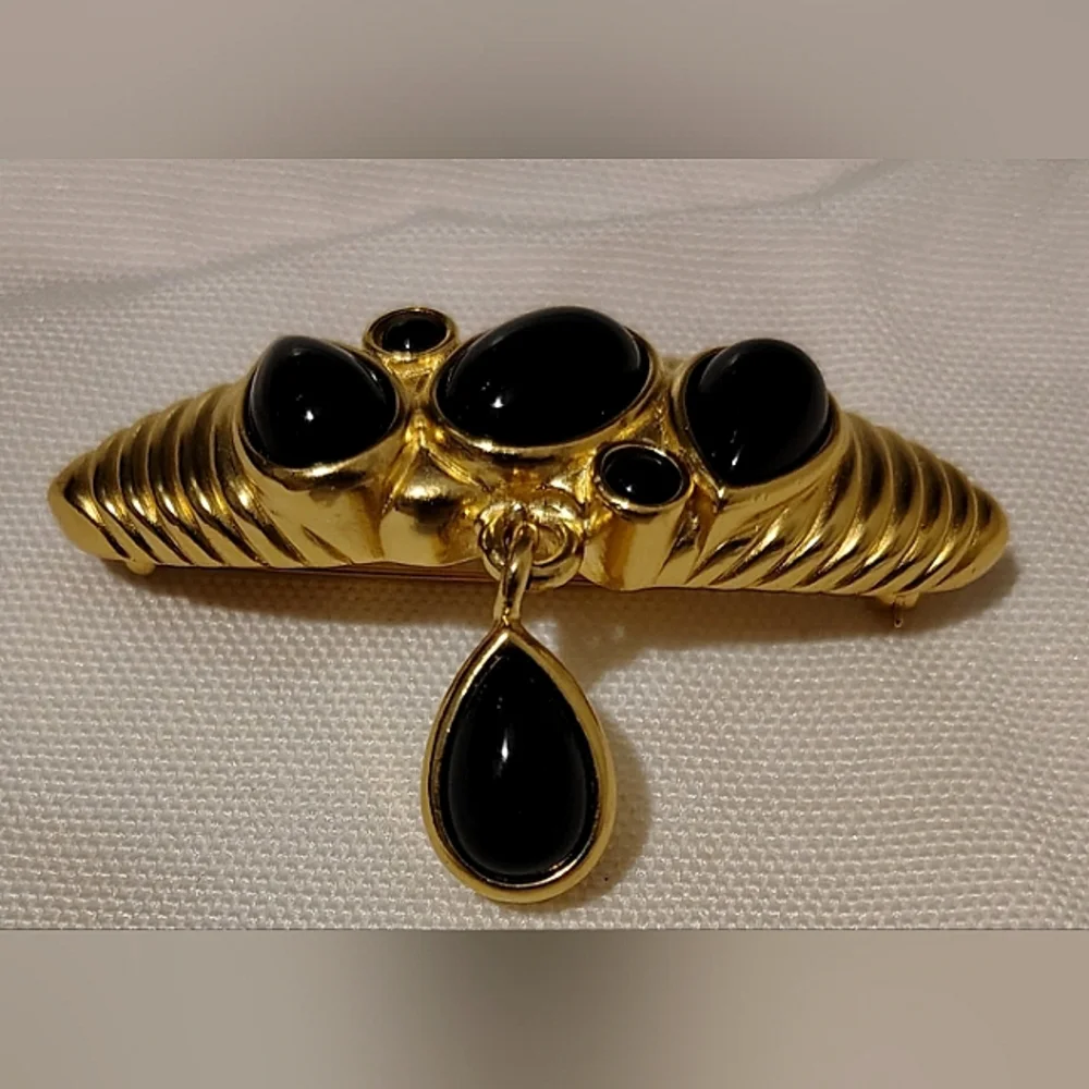 Vintage Gold Tone Black Glass Cabochon Bar Dangle Brooch Pin - Picture 6 of 8